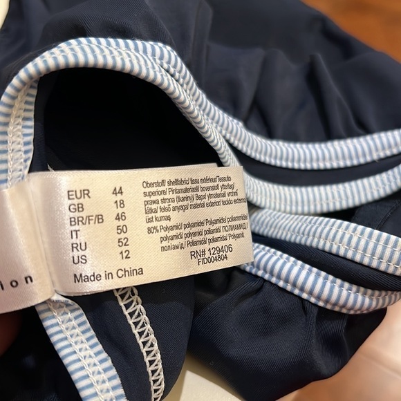 Beach b.p.c. Size: 34B - Picture 5 of 6